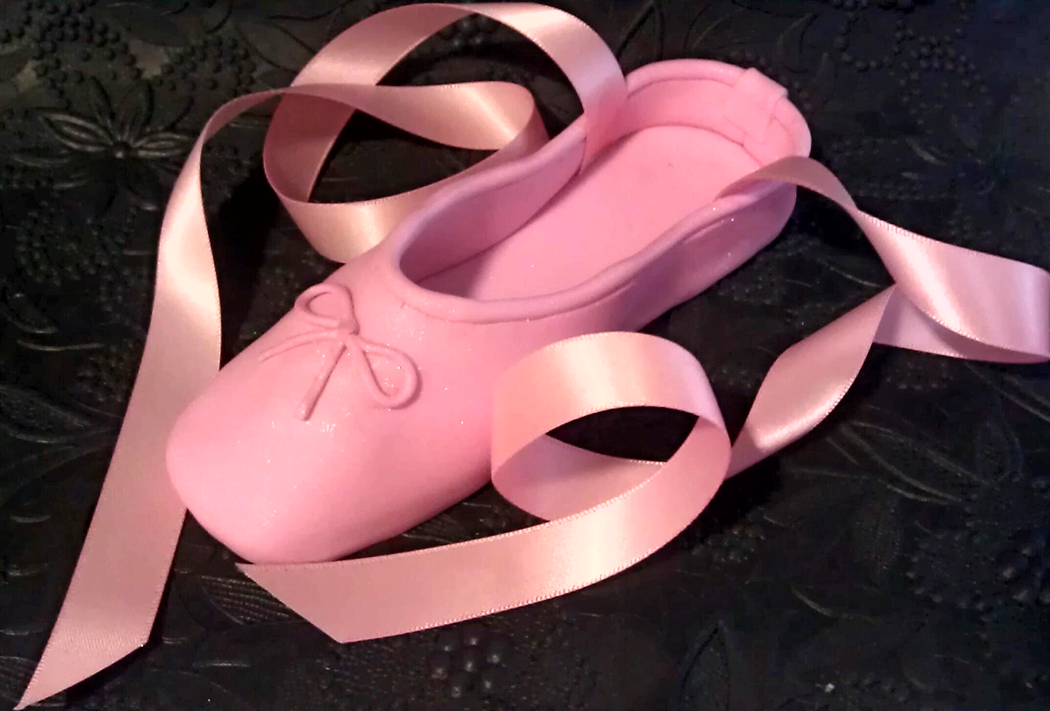 ballet slipper cake topper ballet slipper cake toppers set of 2 on luulla ballet slipper cake topper ballet slipper cake toppers set of 2 on luulla